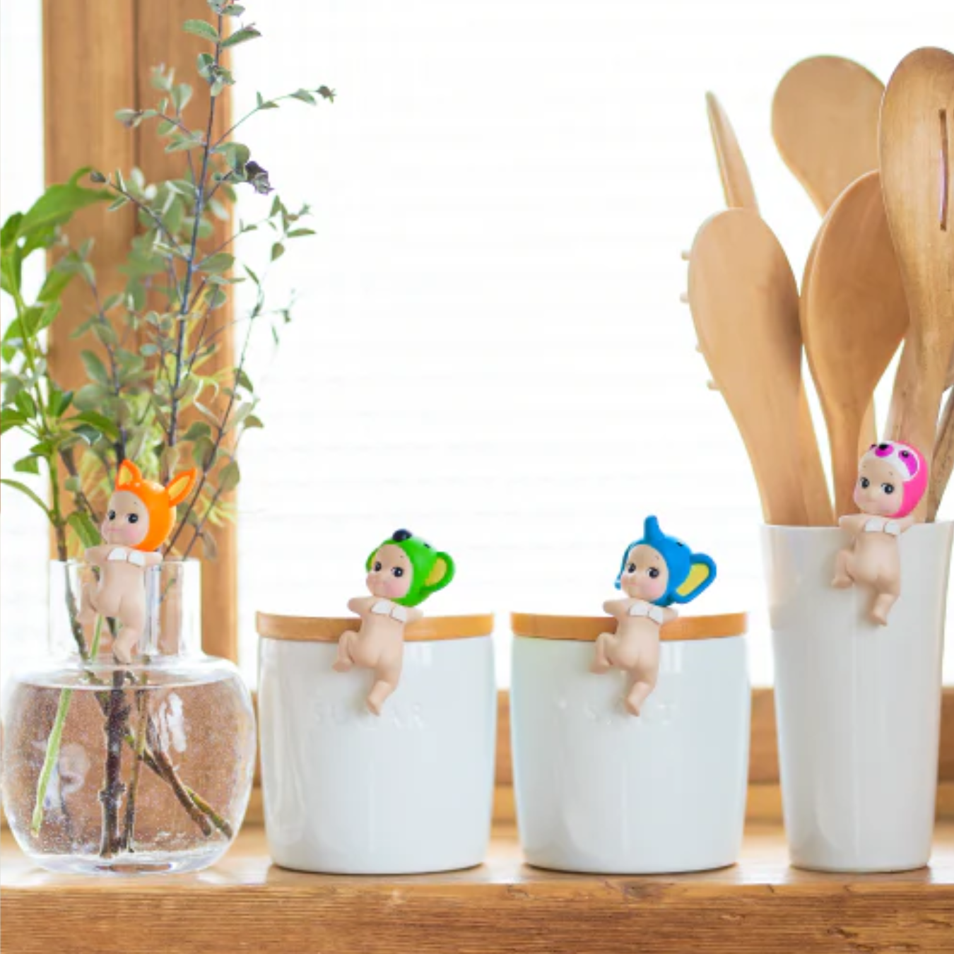 Sonny Angel Hippers Looking Back Series