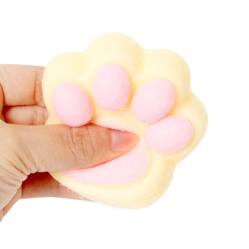 SQUISHY CAT PAW