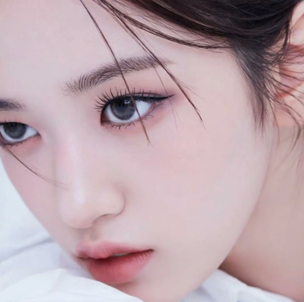 CLIO Superproof Pen Liner