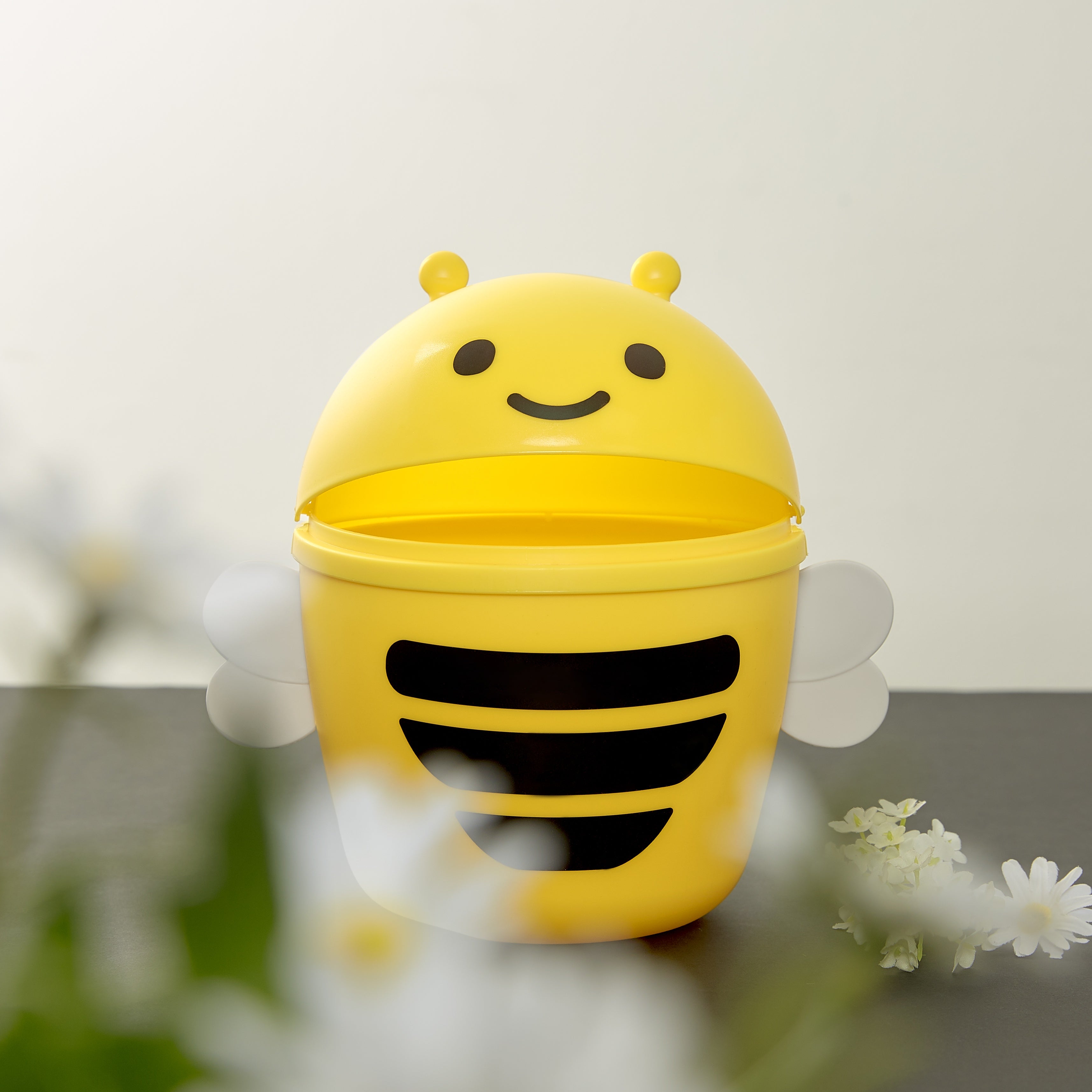 Trash Bin Bumblebee (Small)