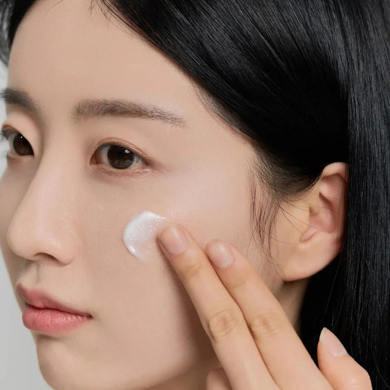 SKIN1004 Madagascar Centella Tone Brightening Capsule Cream [75ml]