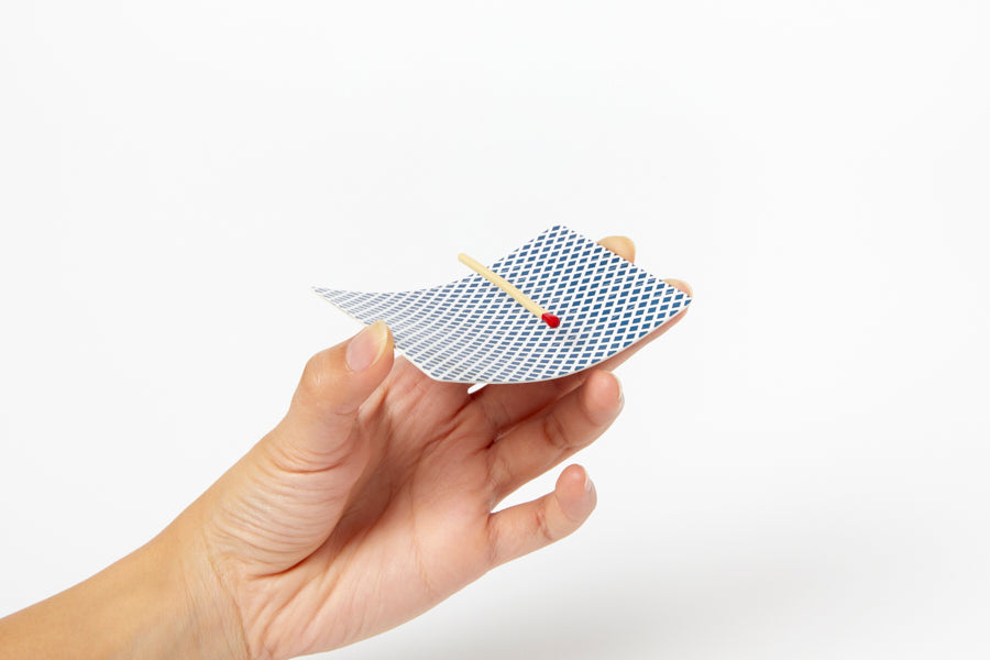 MAGIC FLOATING MATCH