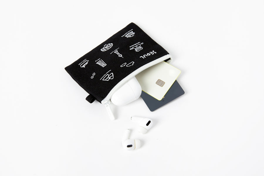 POUCH SEOUL