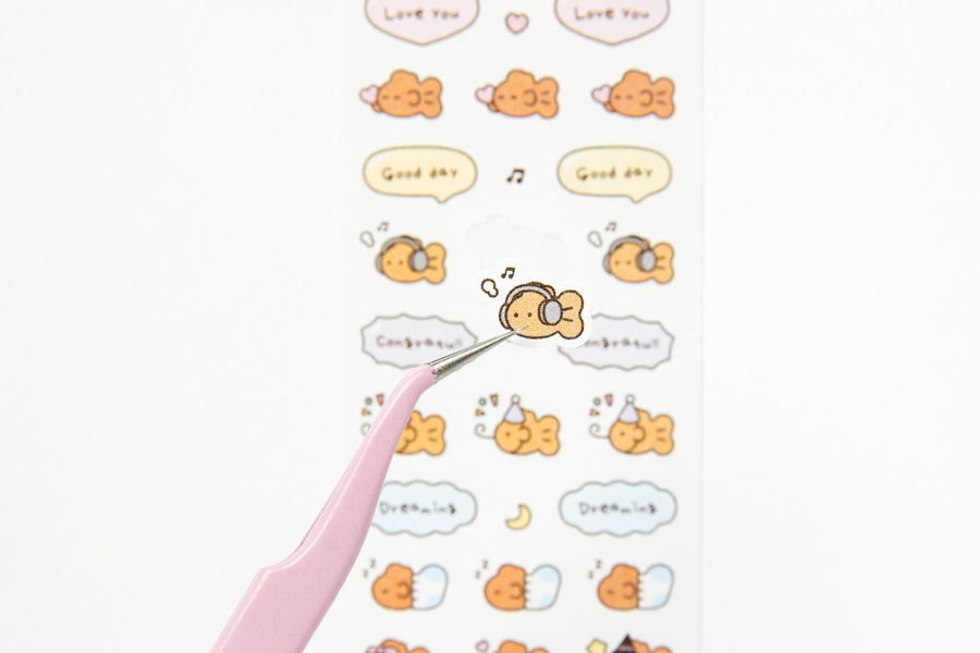 SEAL STICKER SPEECH BUBBLE GOLDFISH