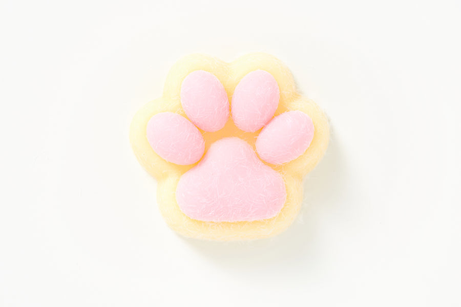 SQUISHY CAT PAW