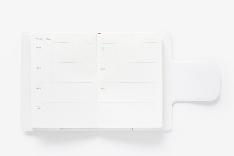 SCHEDULER WHITE DIARY WITH MAGNETIC COVER A7
