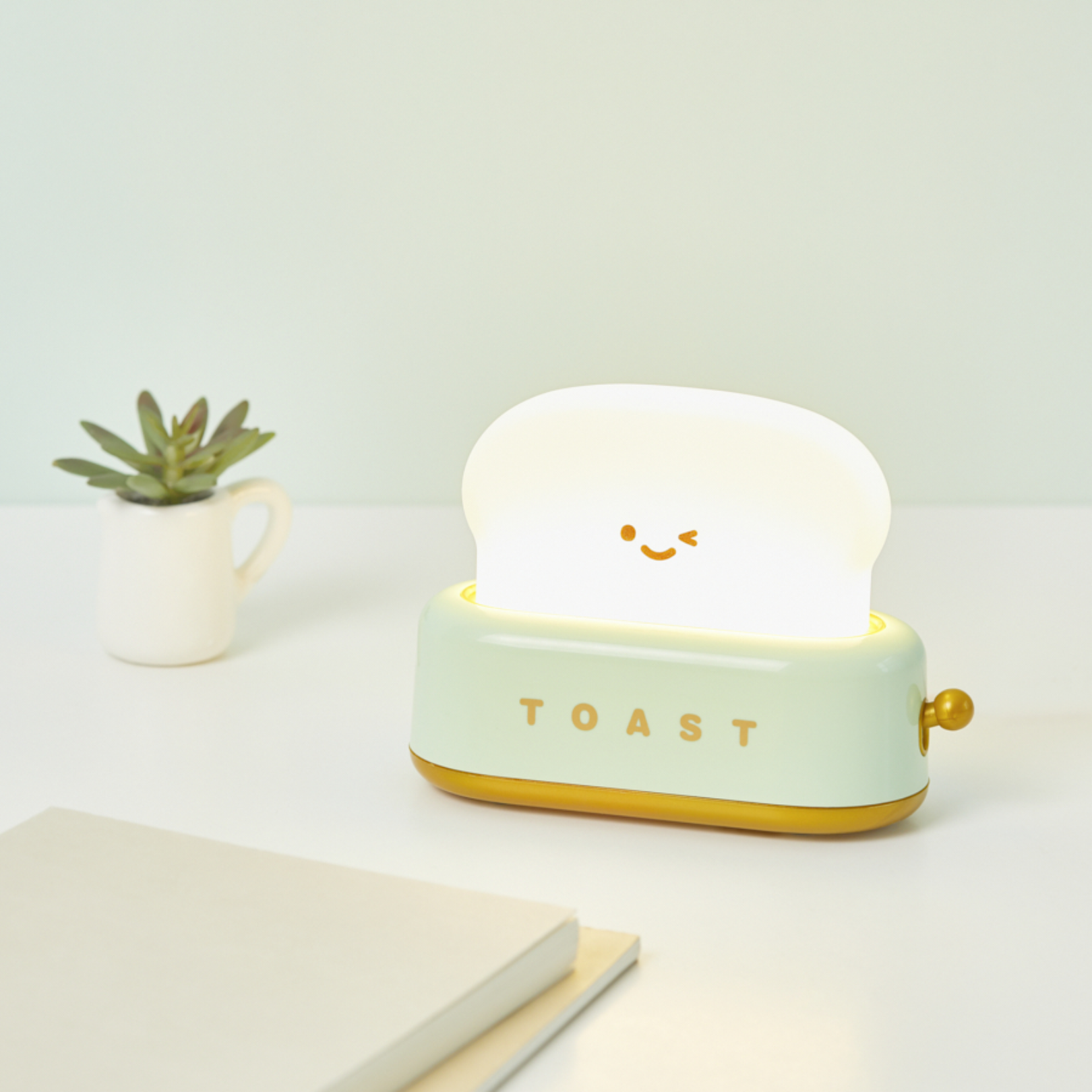 Toast Mood Light