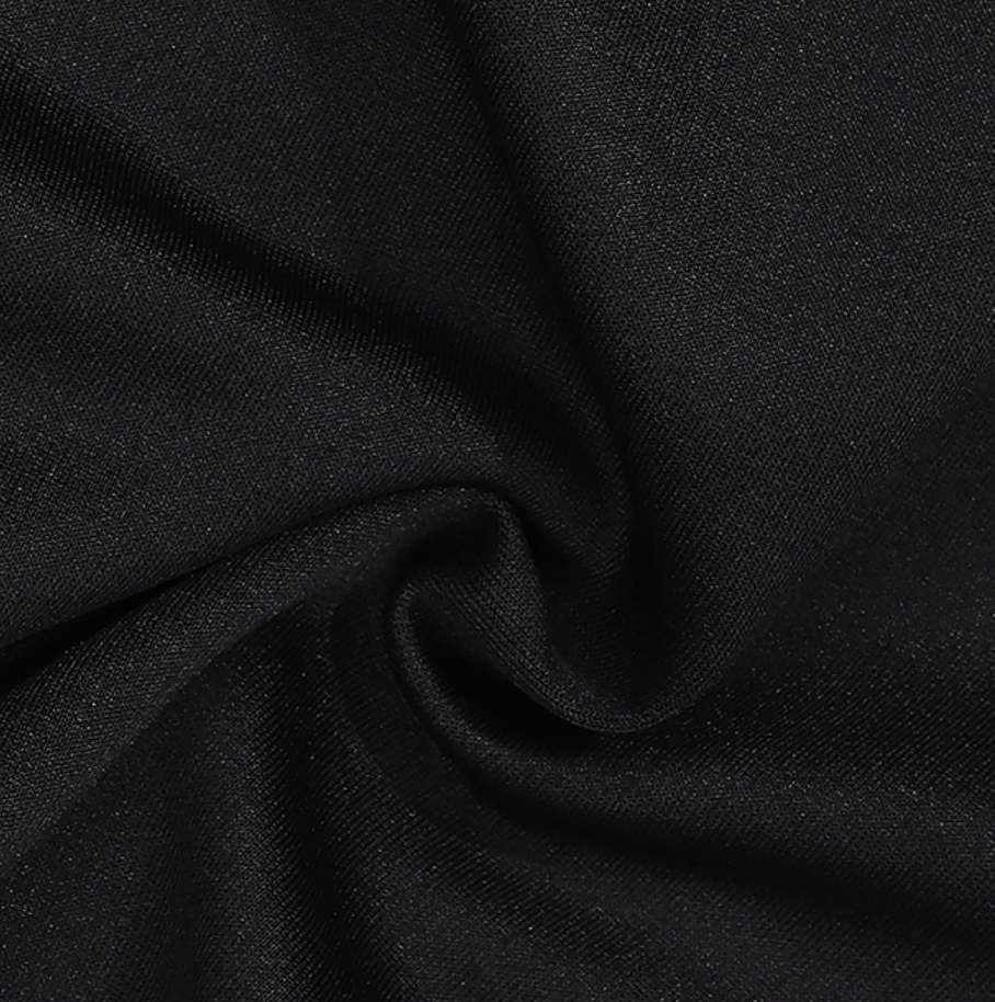 LE SSERAFIM TRACK TOP Small – Amuse Ground