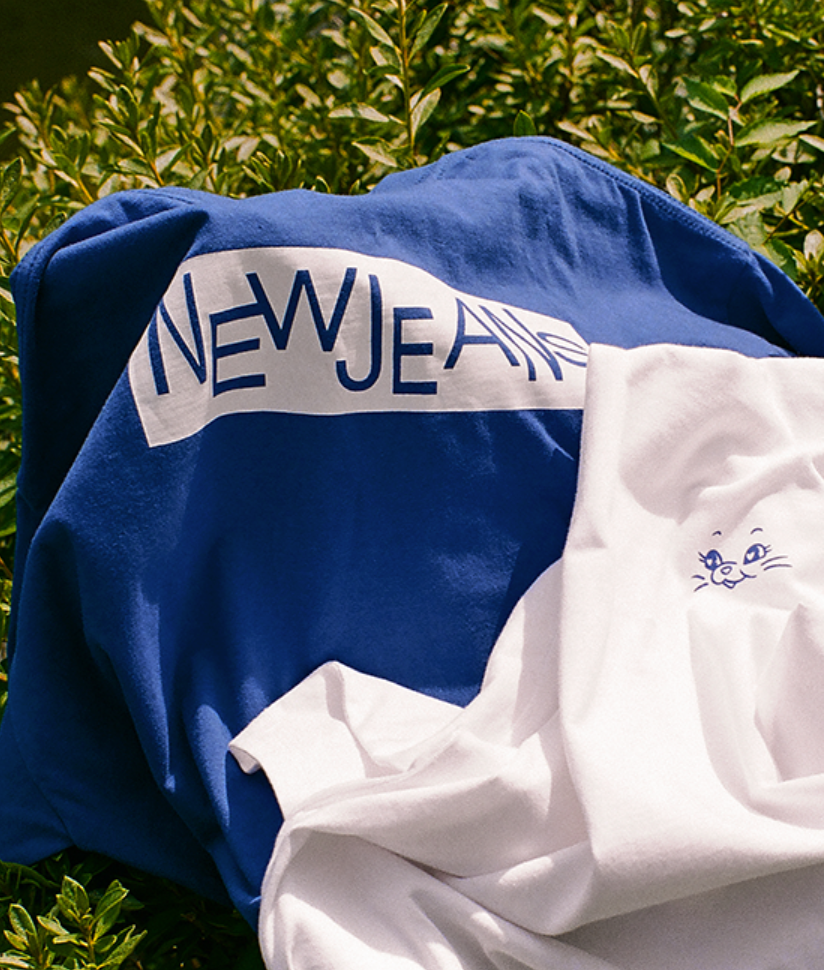 NEWJEANS NJ Tokki Tee Blue – Amuse Ground NEWJEANS NJ Tokki Tee Blue – Amuse Ground