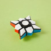 TOY MAGIC CUBE SPINNER