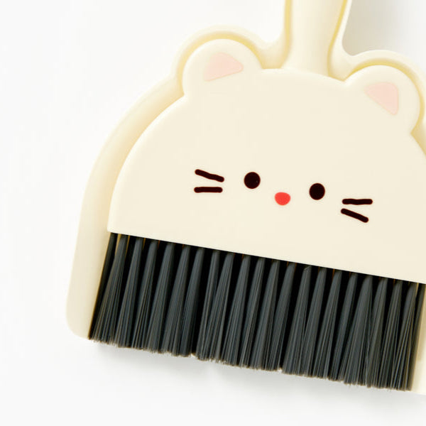 MINI DUSTPAN BRUSH SET WHITE CAT