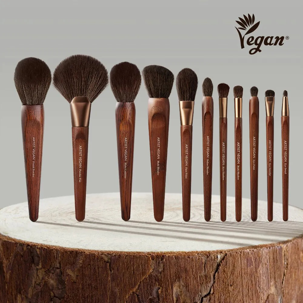 too cool for school Artist Vegan Eye Smudge Brush