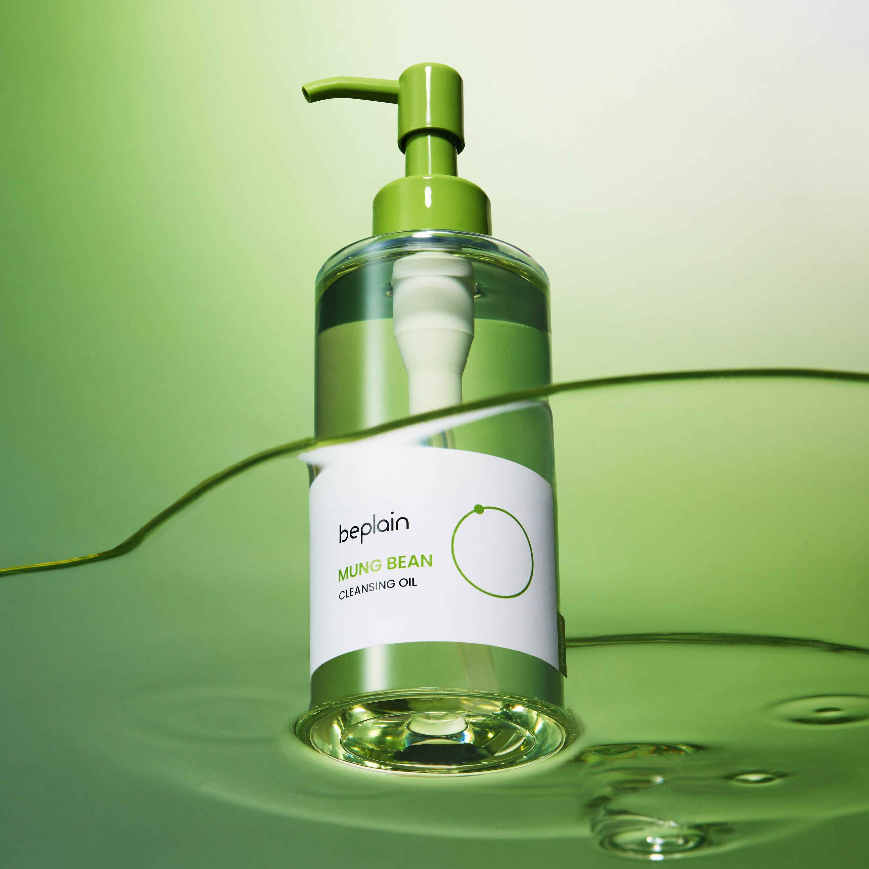 Beplain_Mung_Bean_Cleansing_Oil_200ml_CONCEPT_SHOT.jpg