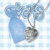 Hearts2Hearts 1st Mini Album "Focus" (Heart Locket Ver.)