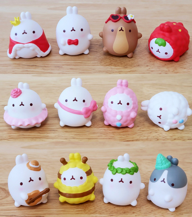 Molang Dress Up Random Figure