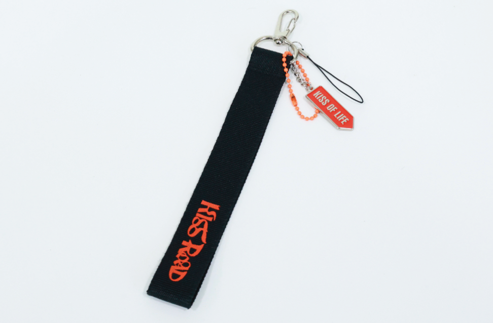 KISS OF LIFE - Light Stick Strap [Kiss Road in Seoul]