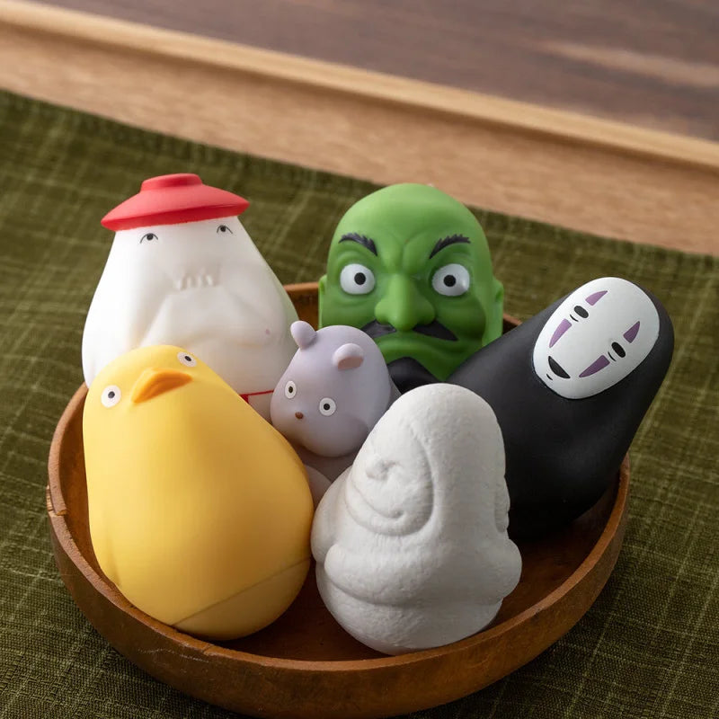pose-collect-assort-de-6-figurines-roly-poly-le-voyage-de-chihiro_3.webp