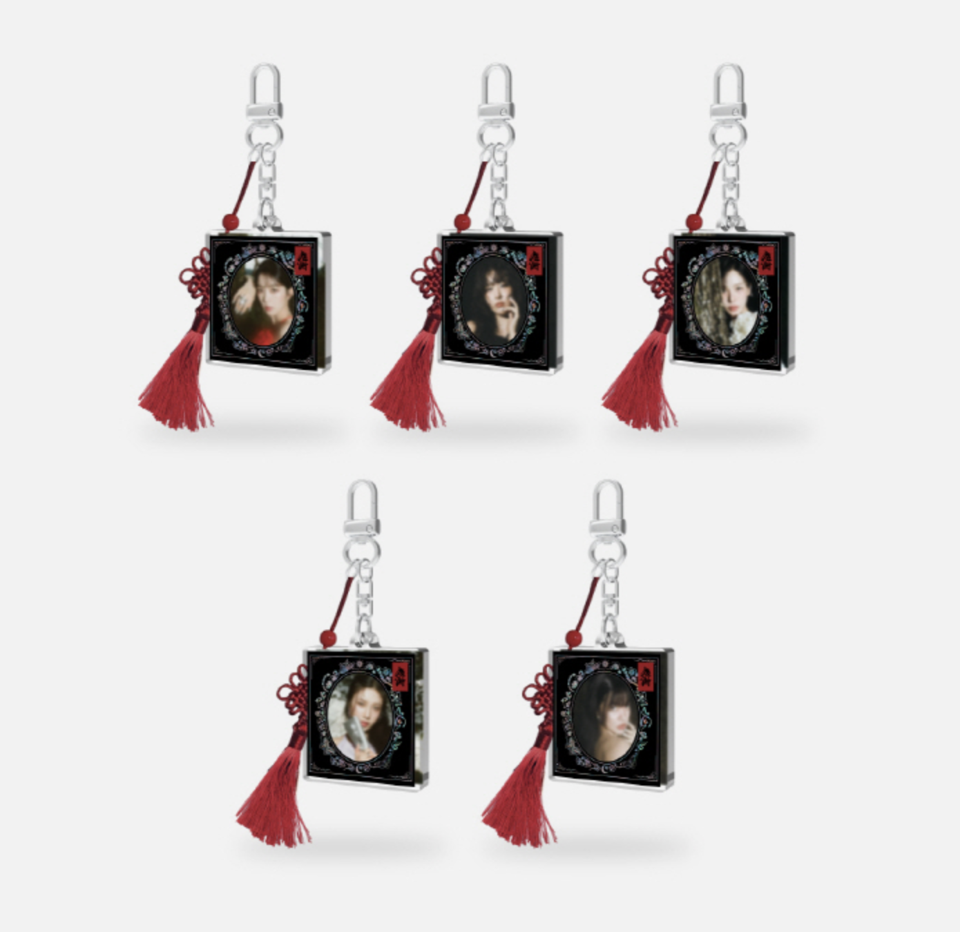 Red Velvet (Chill Kill) Frame Photo Keyring