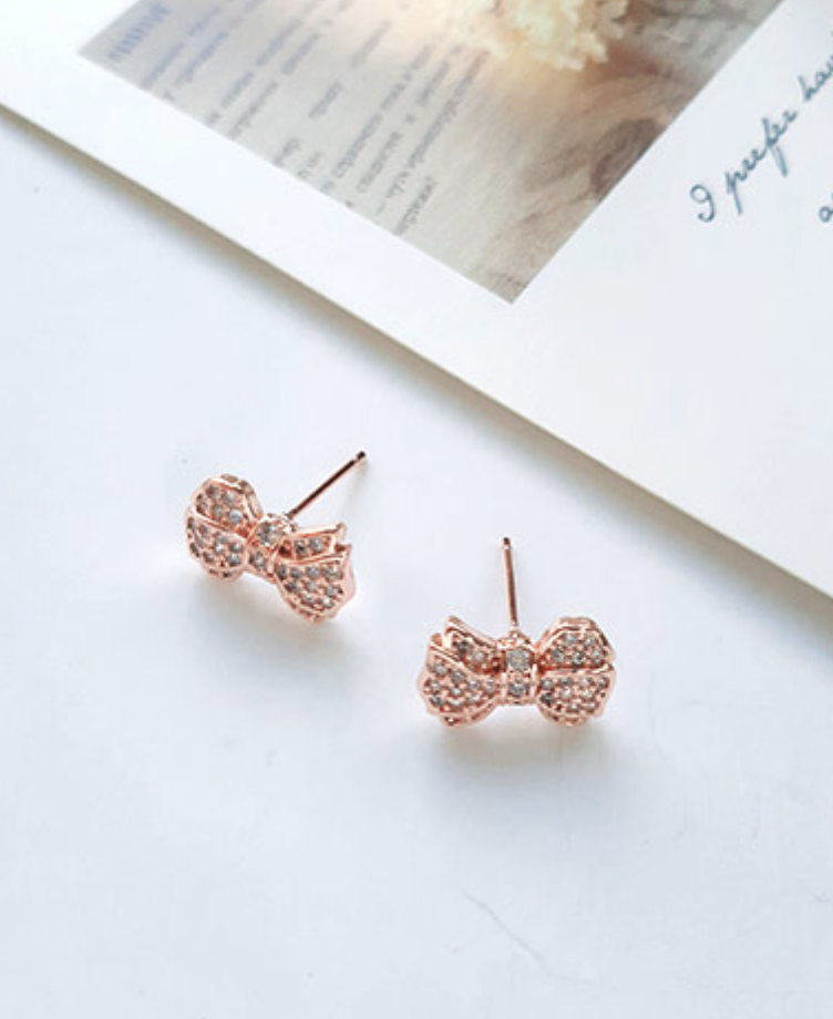 Ribbon Gem Earrings